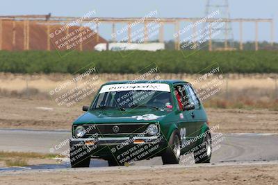 media/Apr-30-2022-CalClub SCCA (Sat) [[98b58ad398]]/Group 2/Race (Grapevine)/